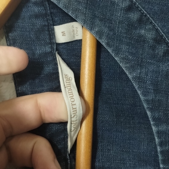 Soft Sorroundings Chambray Georgica Blouse - Picture 3 of 9